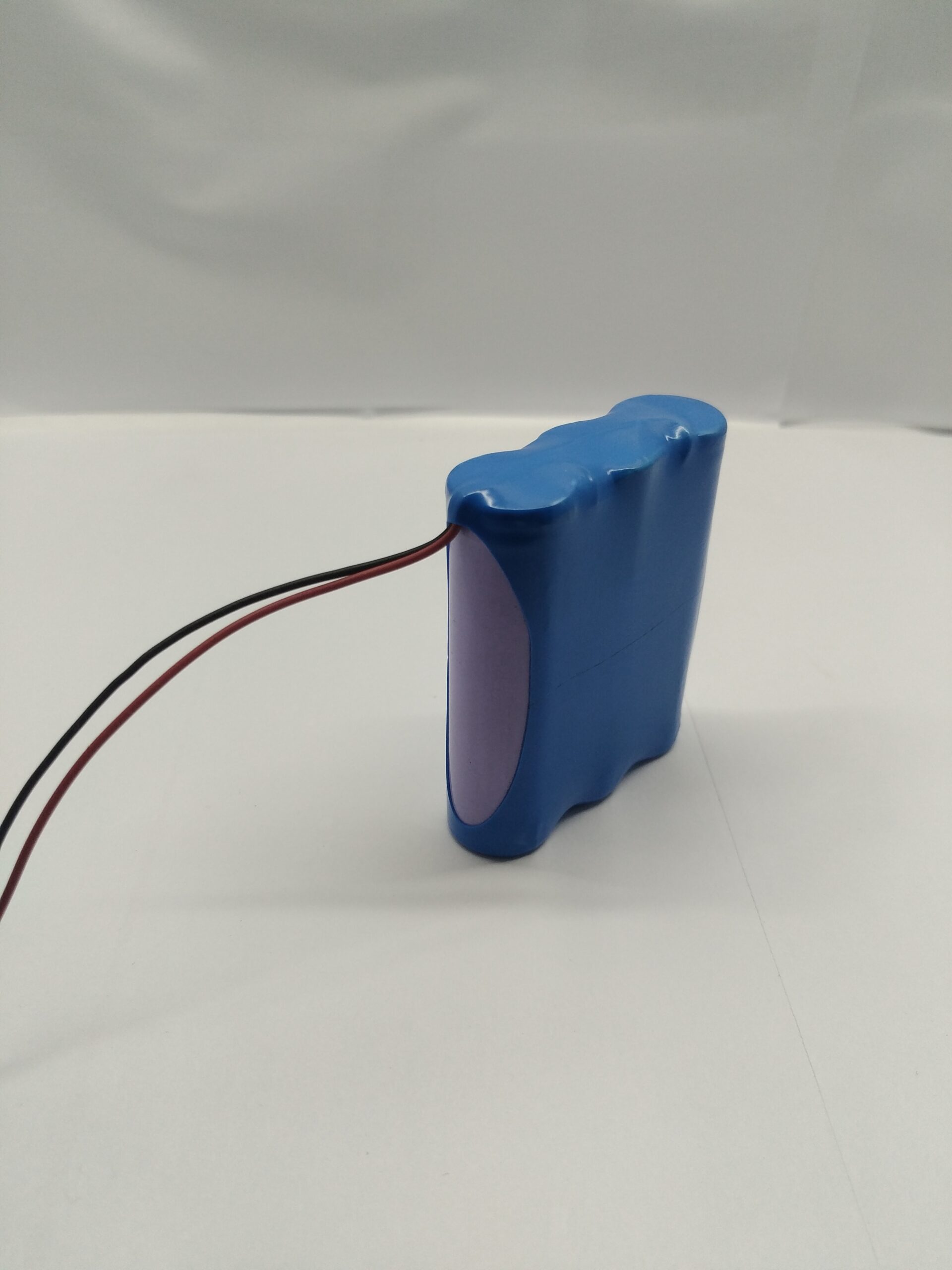 11.1V, 2200mAh