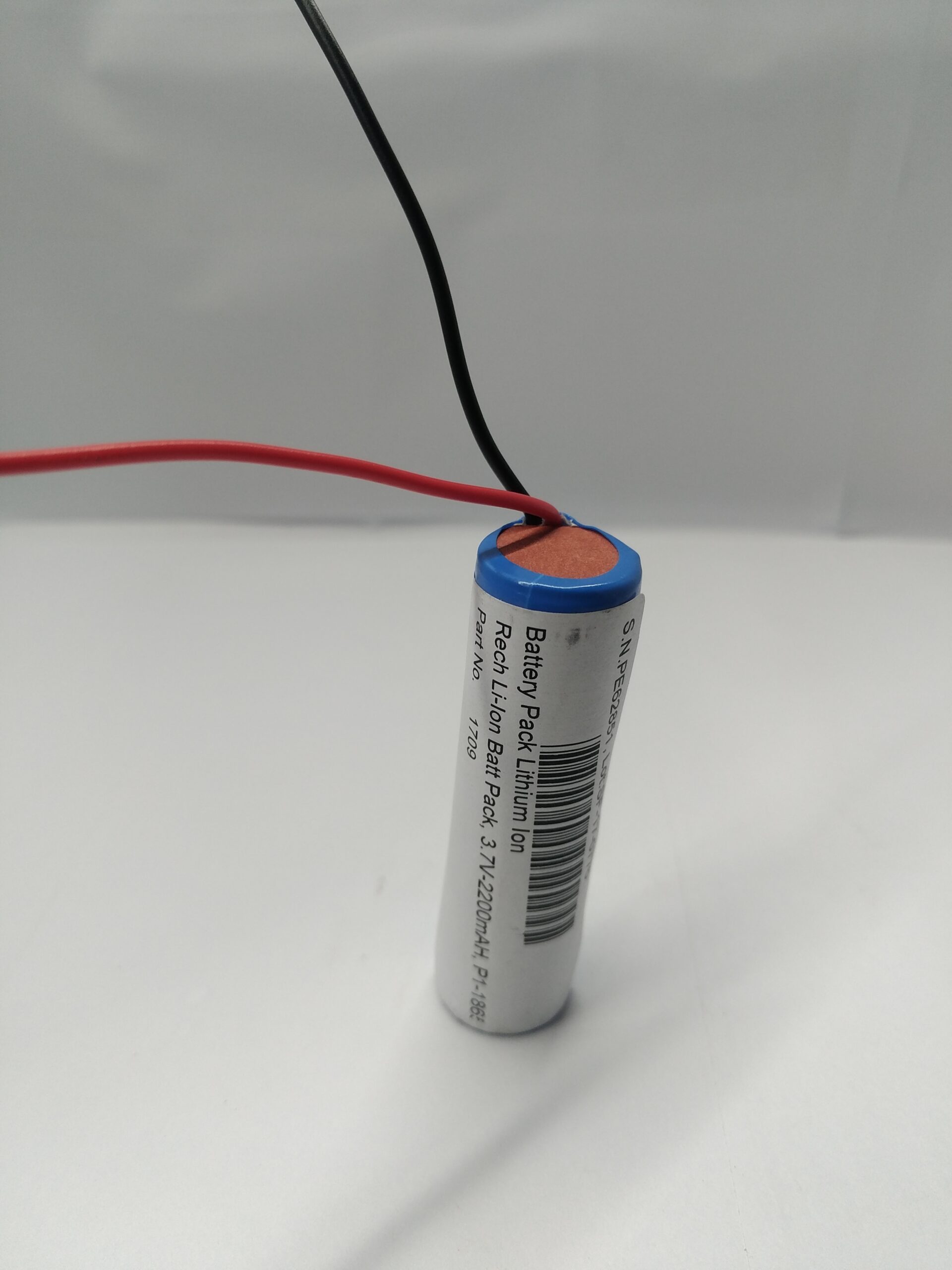 3.7V, 2200mAh